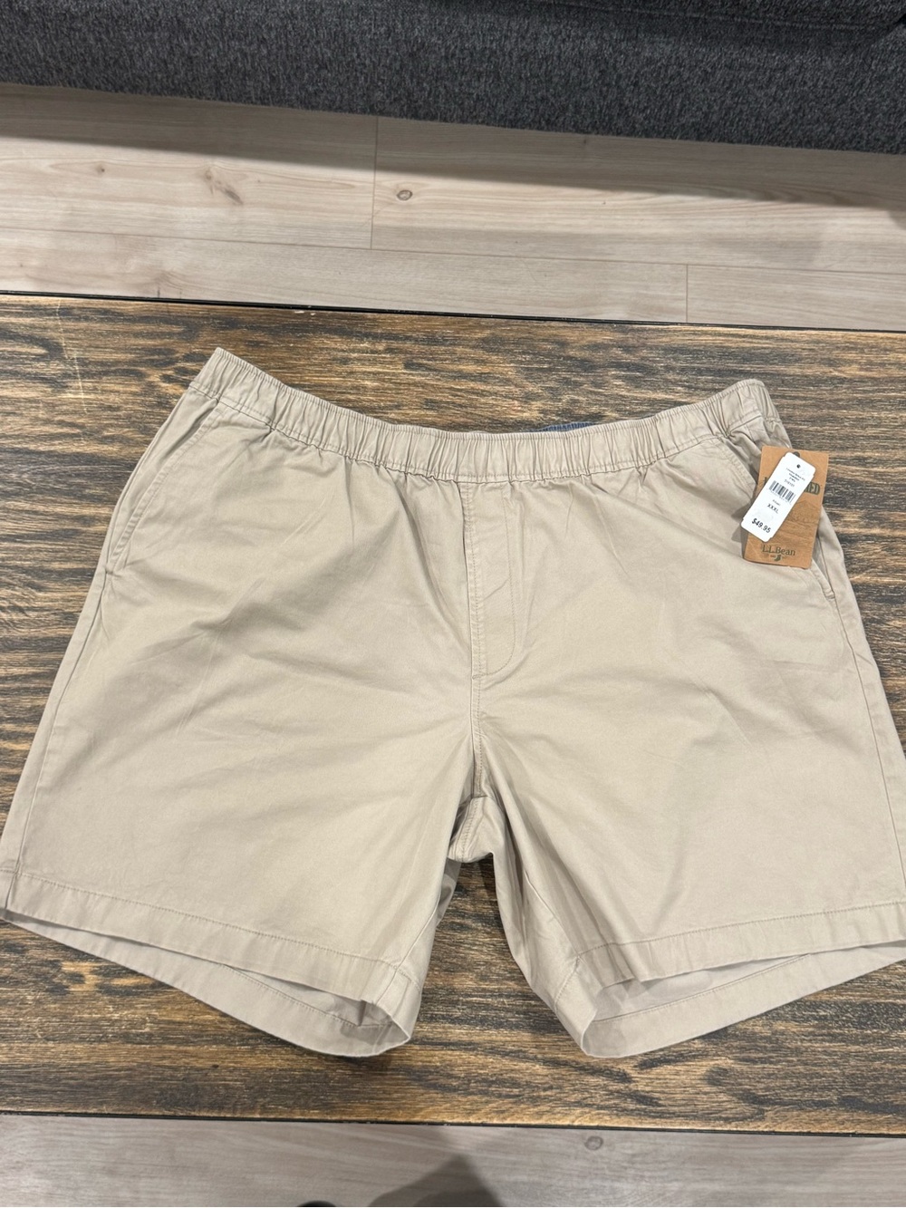 L.L.Bean Men’s Lakewashed Khaki Pull On Shorts XXXL NWT Elastic Waist